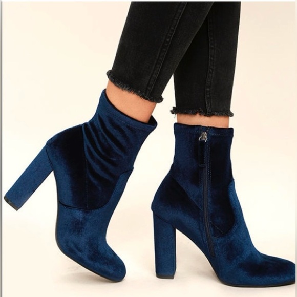 Steve Madden Edit Royal Blue Velvet
High Heel Mid-Calf Boot- Size 6.5 - Picture 7 of 13